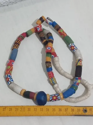 Collar étnico africano multicolor