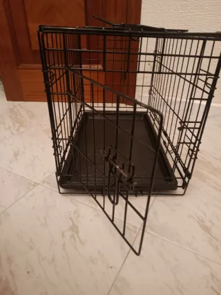 Jaula para perros negra plegable