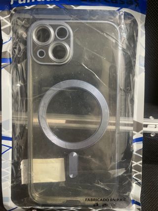 Funda transparente para iPhone con MagSafe