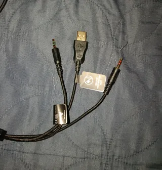 Auriculares Gaming Assassin's Creed Valhalla