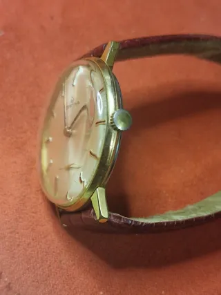 Reloj Certina de cuerda Cal. 28 10 Ref. 7004 207