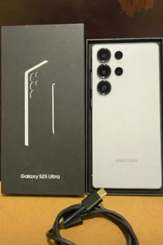 Samsung Galaxy S25 Ultra 1TB Bianco