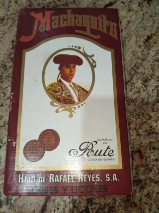 Caja Coleccionista Anís Machaquito Rute