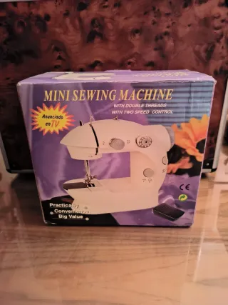 Máquina de coser mini 2 velocidades