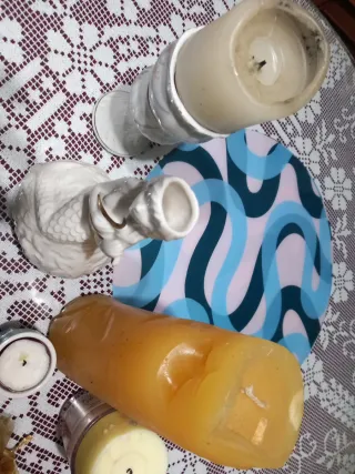 Lote Velas y portavelas todo x 5 euros.