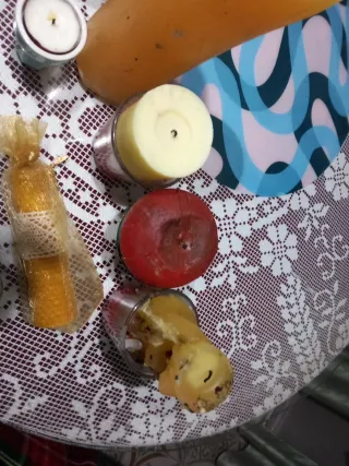 Lote Velas y portavelas todo x 5 euros.