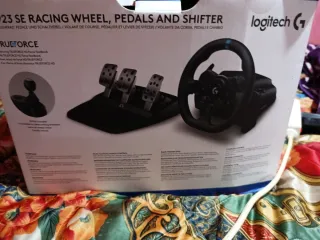 Volante Logitech G923 SE con Palanca PS5/PS4