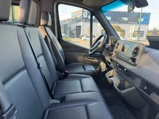 Mercedes-Benz Sprinter 2024