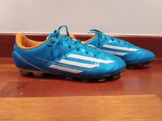 Zapatillas Adidas Fútbol Tacos Azules Naranja