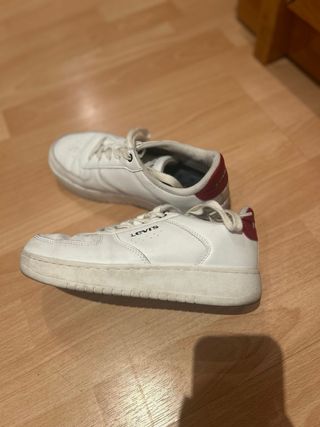 Deportivas Levi's Blancas Talla 37
