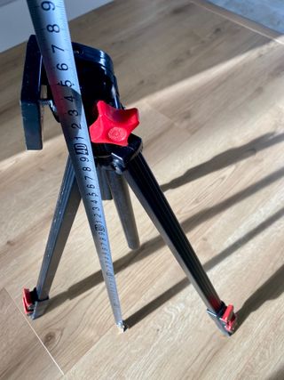 Trípode para cámara de fotos marca IIC Taiwán