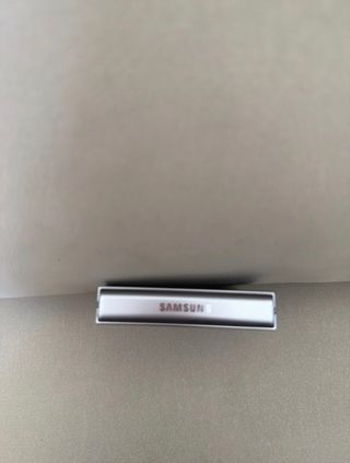 Samsung Galaxy Flip 6