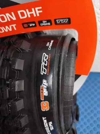 Neumático Maxxis Minion DHF 27.5x2.50WT