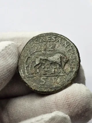 Impresionante moneda romana de bronce