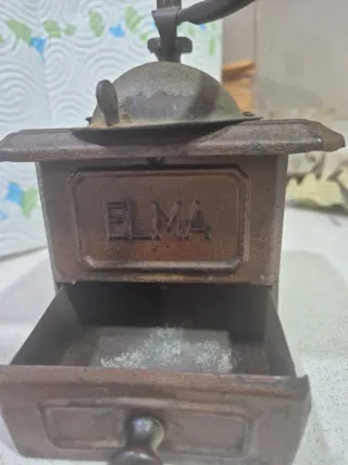 Molinillo de café de hierro Elma