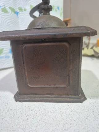 Molinillo de café de hierro Elma