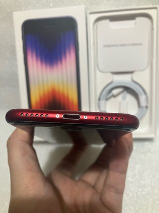 iPhone SE 2022 Rojo 64GB