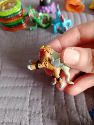 Figuras Pokémon Kyogre