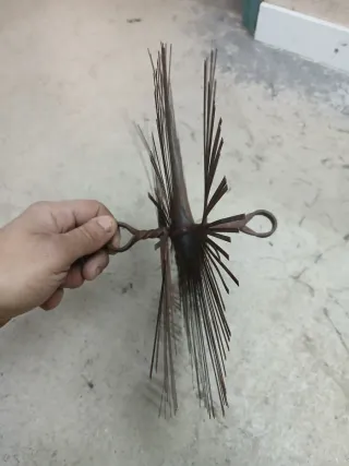 Spazzola per canna fumaria camino