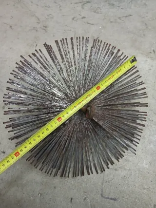 Spazzola per canna fumaria camino