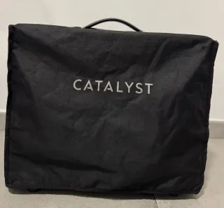 Amplificador Line 6 Catalyst 60 + Pedal