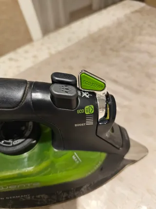 Plancha Rowenta Eco Intelligence 2400W