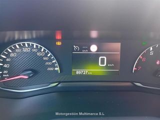 PEUGEOT 2008 Active Pack BlueHDI 81kW (110CV)