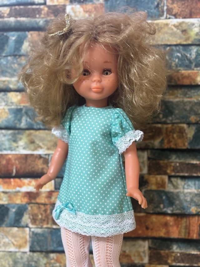 Vestido para Nancy Lunares  y Encaje