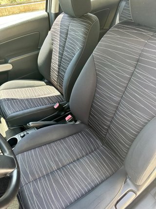 Mazda 2 2009