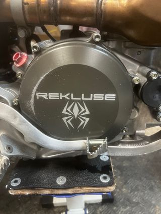 Tapa Embrague Rekluse Kawasaki 450 2024