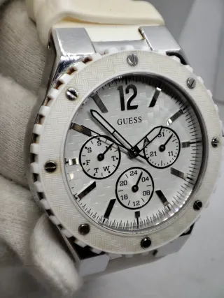 Reloj Guess Mujer W90084L1 Plata Blanco