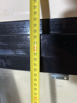 Ventana aluminio marrón