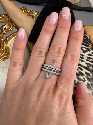 Anillo Estilo Apm Monaco