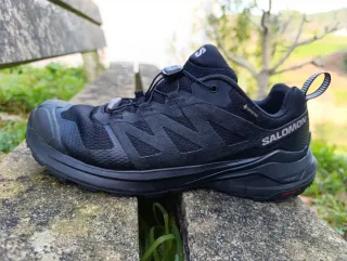 Zapatillas Salomon Montaña Talla 41 1/3 Negras