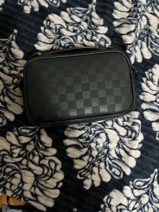 Bolso Louis Vuitton Negro Elegante