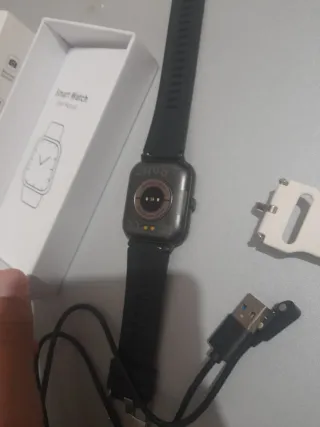 2 Smartwatch 1negro1 blanco y uno sin cargador