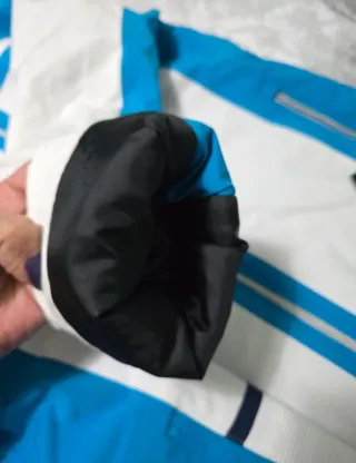 DESCENTE CON ETIQUETA.CHAQUETA DE ESQUÍ TALLA S