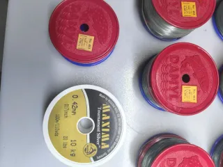 Carretes Hilo Pesca DAMYL y MAXIMA