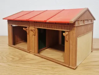 Granja Playmobil con animales y tractor