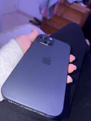 iPhone 15 negro 89% Batería
