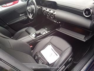 MERCEDES CLA CLA 220 D DCT Shooting Brake