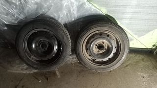 5 Ruedas 175/65/14 +1x 165/65/14