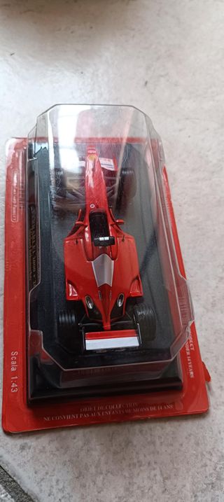 Ferrari F1 2000 Michael Schumacher Scala 1:43