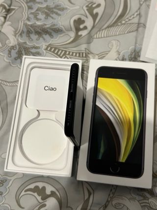 iPhone SE (2da Gen) Negro