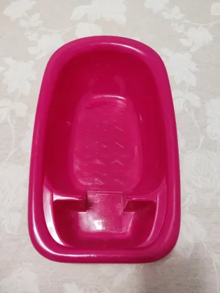 Bañera para muñecas rosa