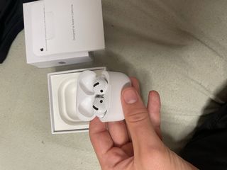 AirPods 4ª Gen como nuevos