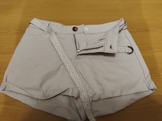 Pantalón corto Springfield beige talla 34