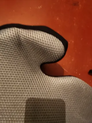 Alzador coche de corcho.