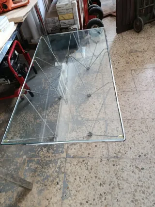 Mesa de centro moderna cristal y metal