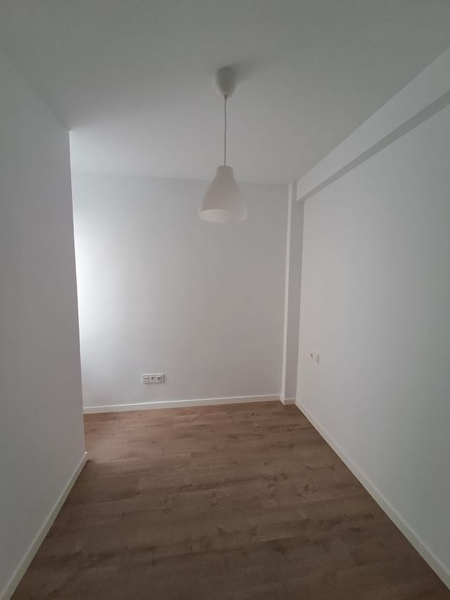 Pintura de pisos en blanco | Alquiler / Venta